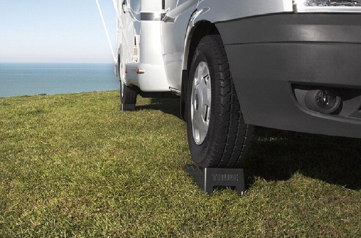 Calzos Thule Leveller 3 alturas negros caravana.