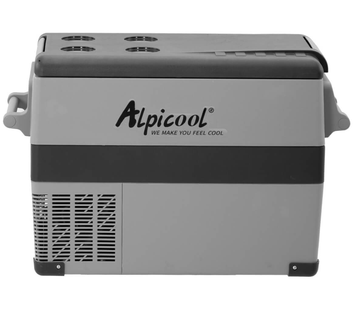 Interior de la CF45 con cesta y luz LED.