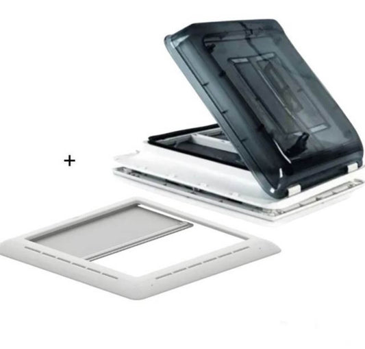 Claraboya Fiamma 40x40 con oscurecedor y mosquitera