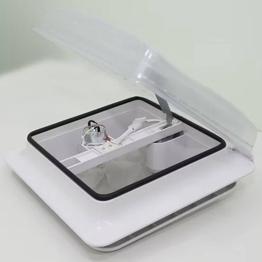 Claraboya con ventilador 28x28 cm 12V y mosquitera para furgoneta camper STCAMPERVAN.