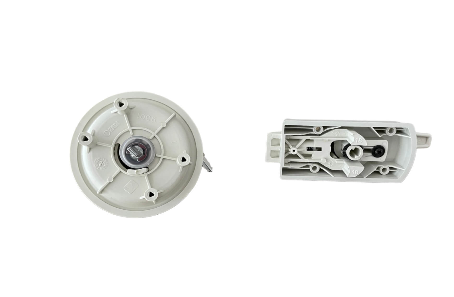 Cerradura Zadi instalada en puerta lateral de caravana