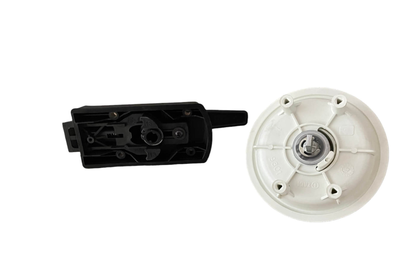 Detalle del tirador redondo ergonómico negro/blanco de la cerradura Zadi