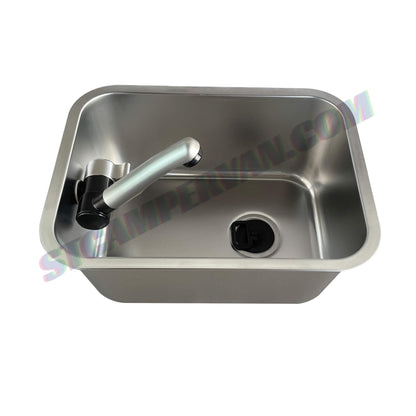 Vista superior del fregadero 27x36 con grifo abatible de 12 voltios para camper