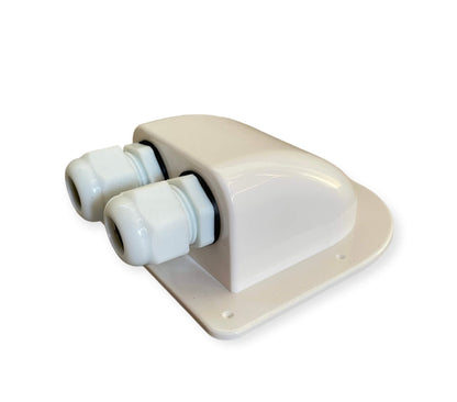Pasatechos 2 vías estanco para cable solar camper