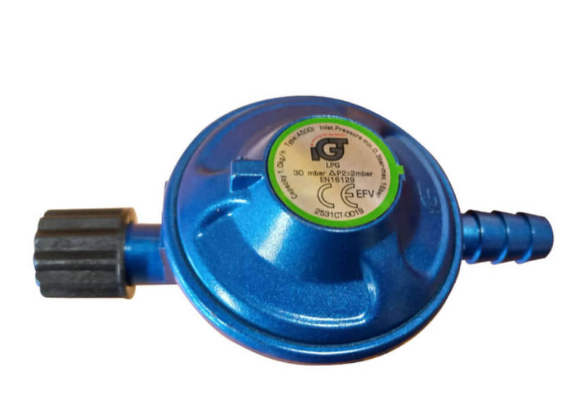 Regulador de gas 30 mbar para bombonas Campingaz 901/904/907.