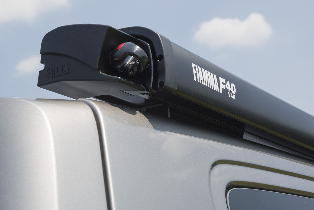 Toldo Fiamma F40 Van 270 Deep Black de techo para camper | STCampervan