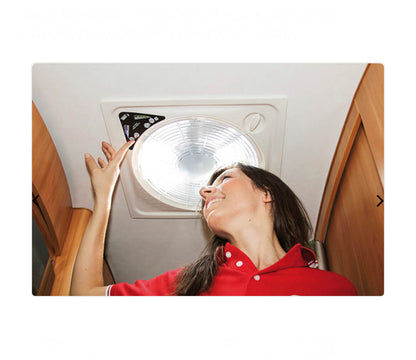 Detalle tapa cristal y hélice reversible en Turbo Vent Premium 40×40